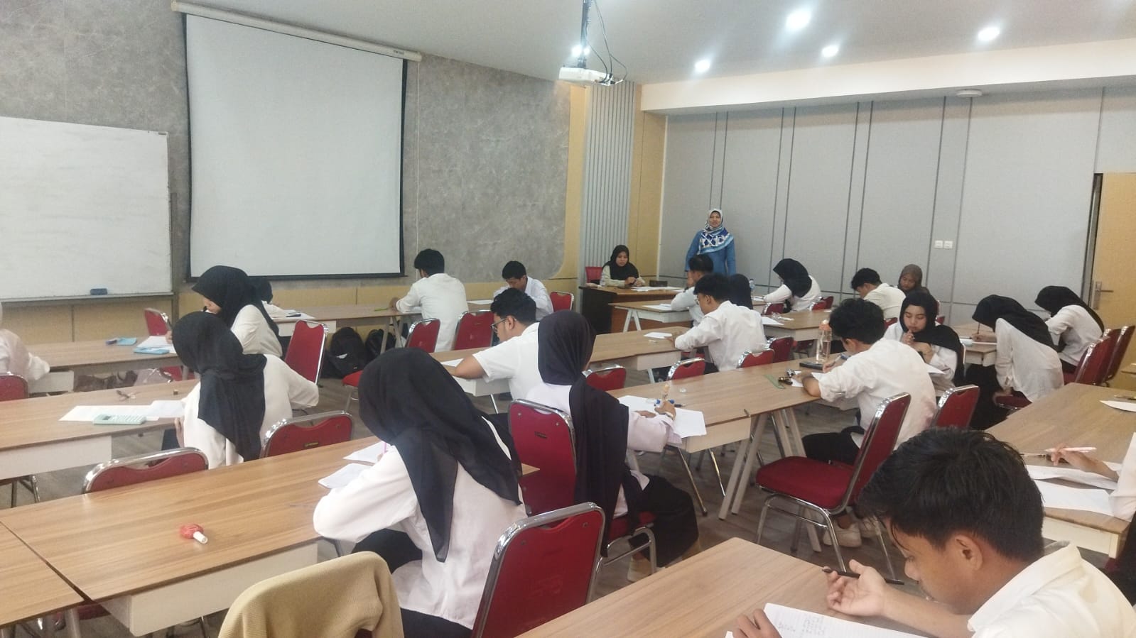 Prodi S1 Ekonomi dan S1 Ekonomi Islam FEB UNAND Gelar Ujian UKT 1 Tahun 2026